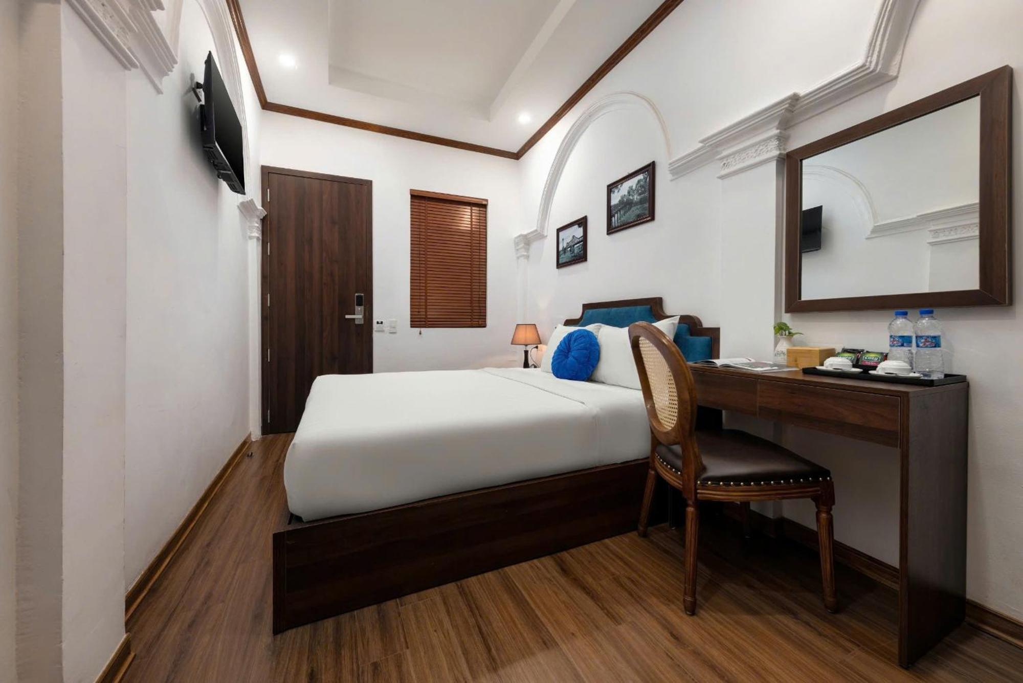 The Ambery Hanoi Boutique Hotel & Travel Exteriör bild
