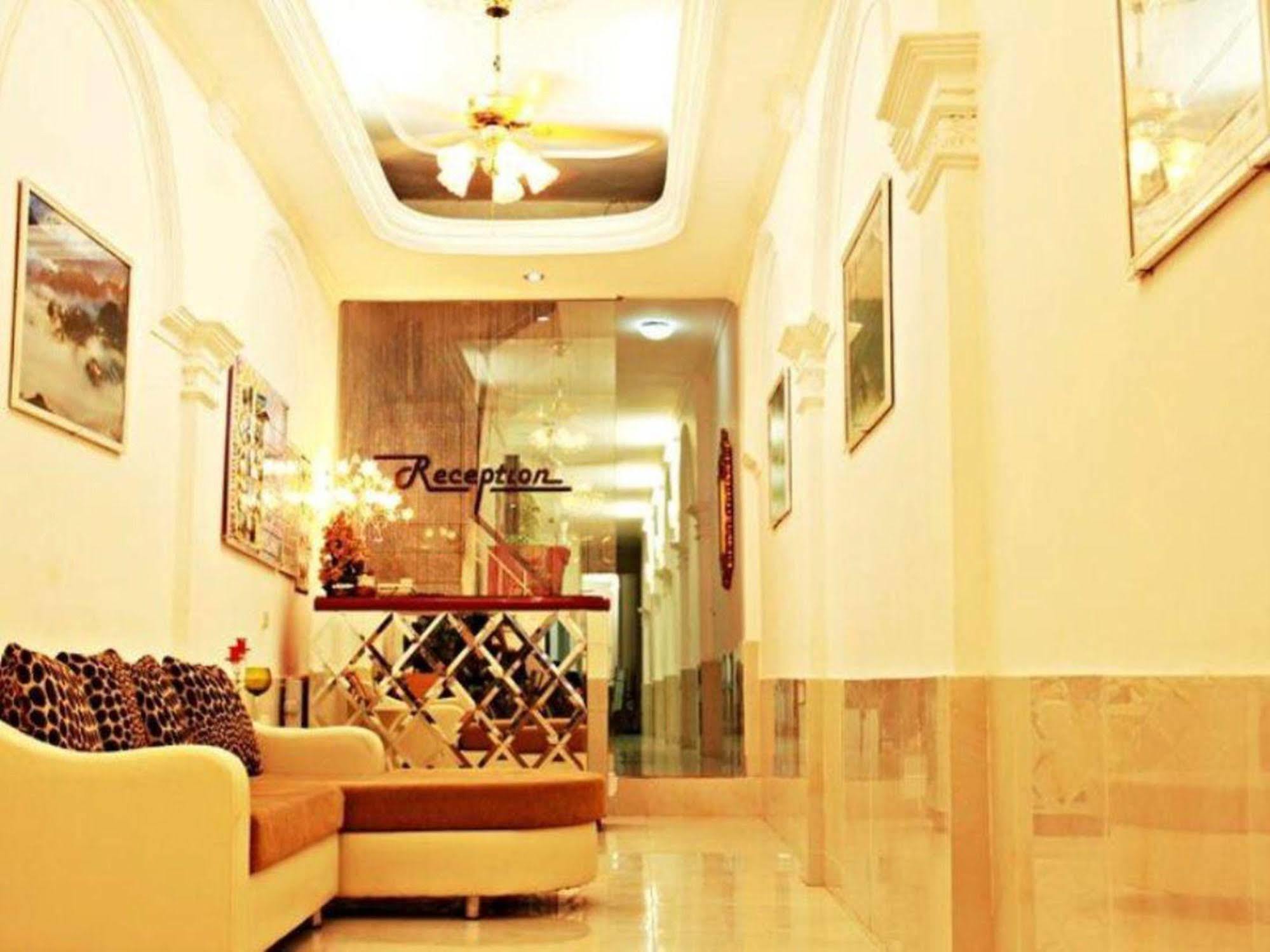 The Ambery Hanoi Boutique Hotel & Travel Exteriör bild